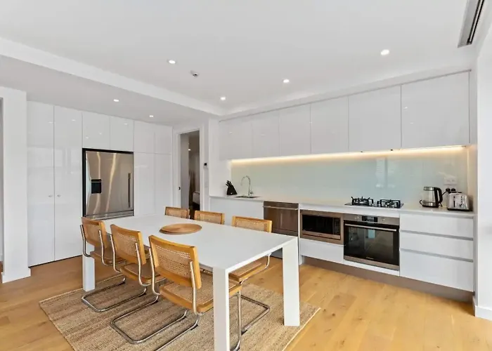 Lakeview Luxury 2 Bedroom 公寓
